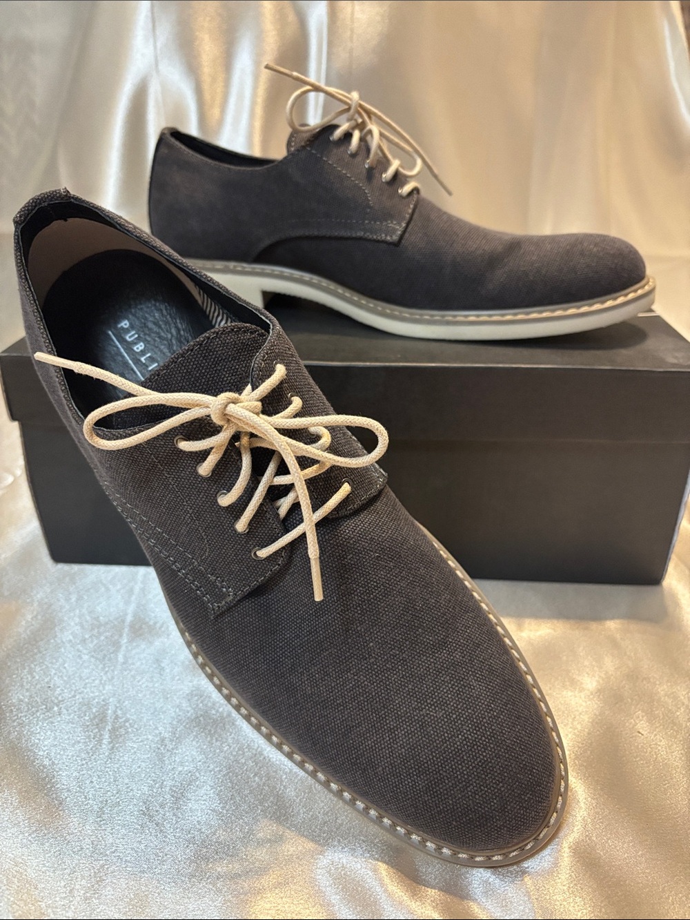 Men's Canvas Derby Shoes in Charcoal with Contrast Laces
